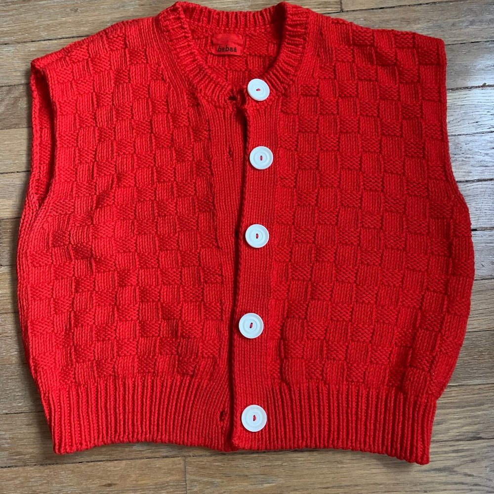 Babaa Vest no 4 in Summer Flame One Size